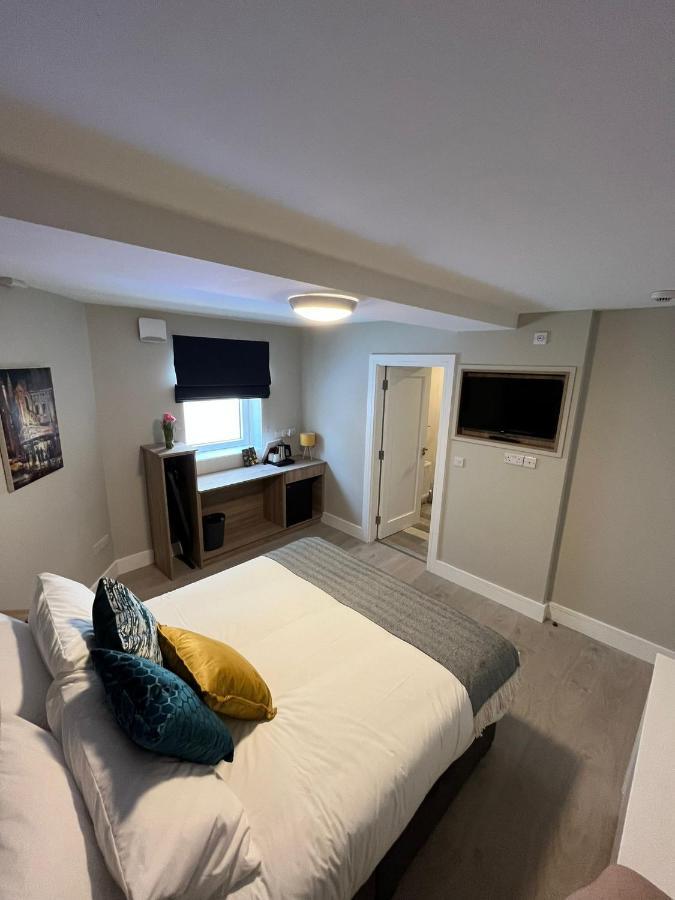 Codladh Samh Hotel Темпълмор Екстериор снимка